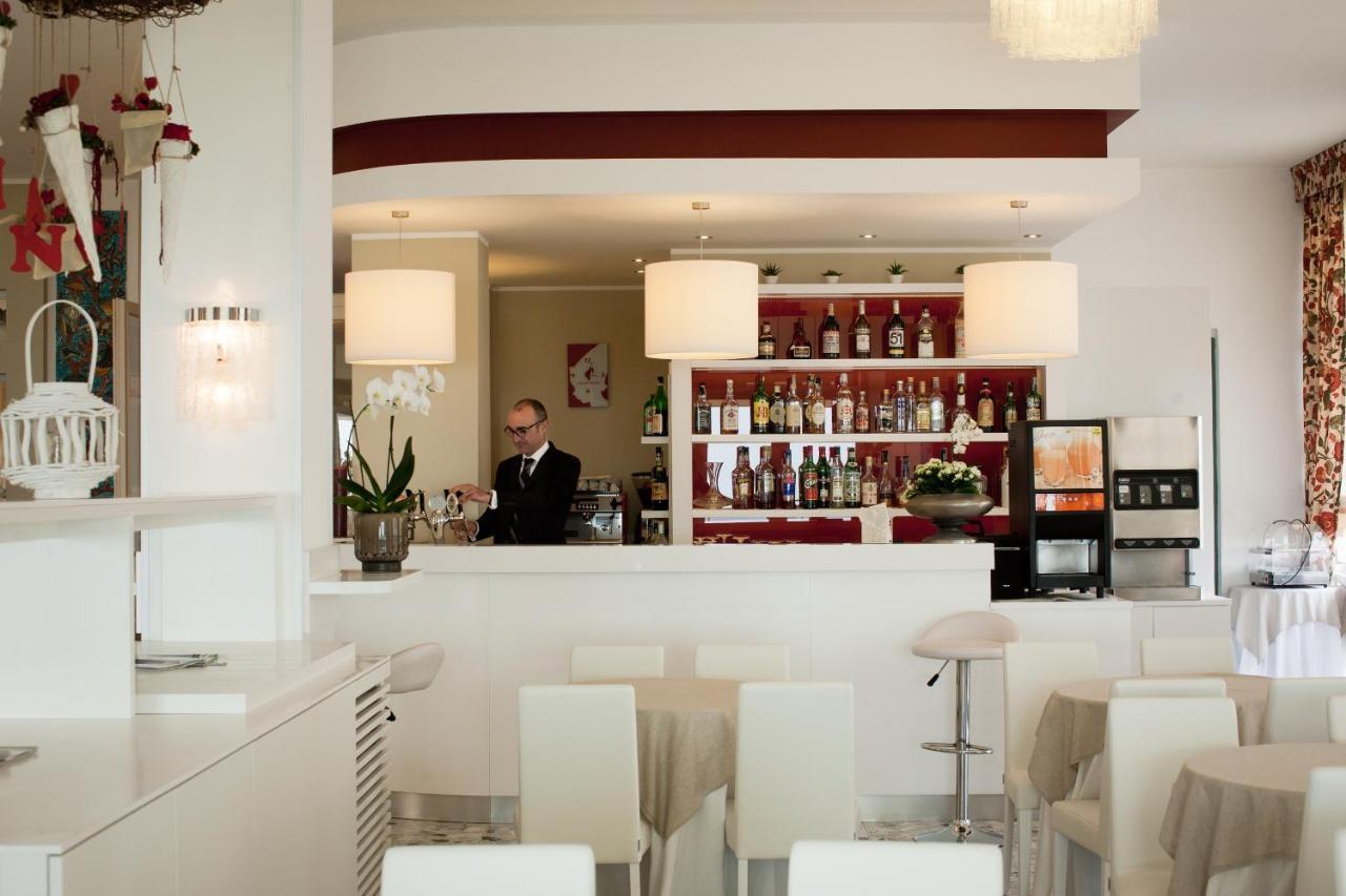 Hotel Canarie ليدو دي يسولو المظهر الخارجي الصورة