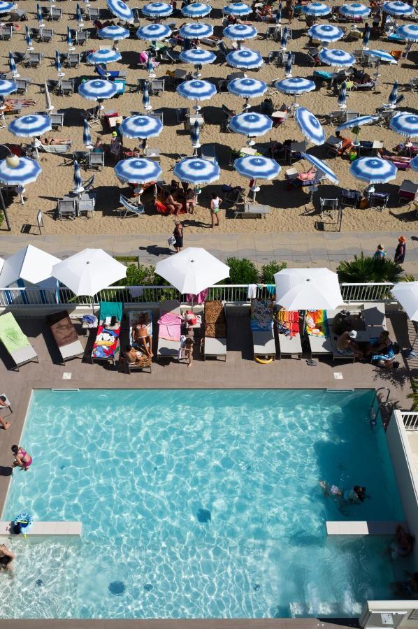 Hotel Canarie ليدو دي يسولو المظهر الخارجي الصورة