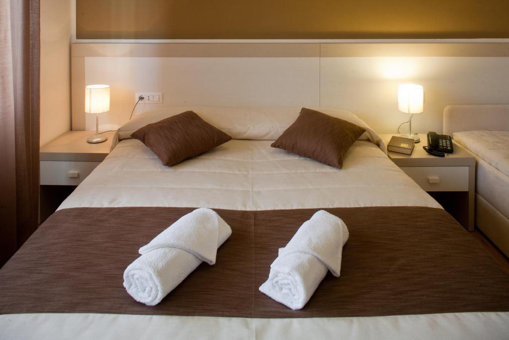 Hotel Canarie ليدو دي يسولو الغرفة الصورة